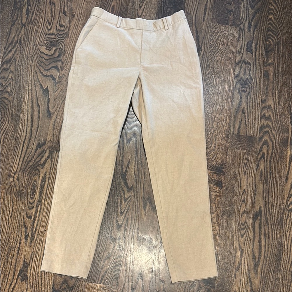 Uniqlo Women’s Beige Trousers